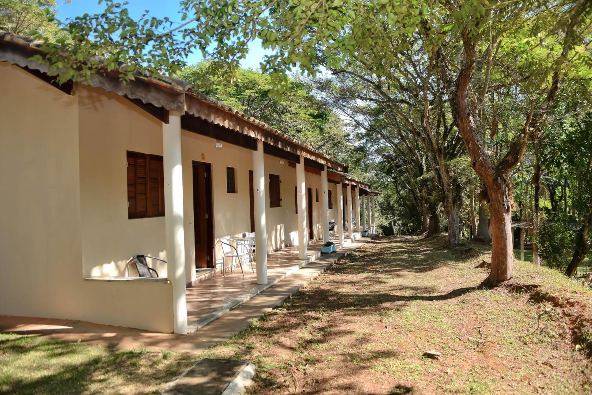 Colinas De Cabreuva Hotel Exterior photo